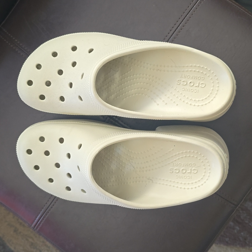 Croc Siren Clogs